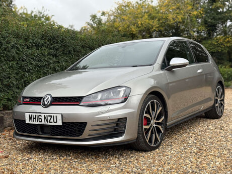 Volkswagen Golf 2.0 Golf GTi Performance Semi-Auto 3dr 2