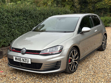 Volkswagen Golf 2.0 Golf GTi Performance Semi-Auto 3dr 10