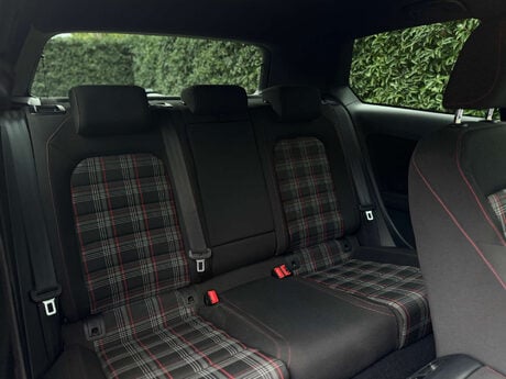 Volkswagen Golf 2.0 Golf GTi Performance Semi-Auto 3dr 30