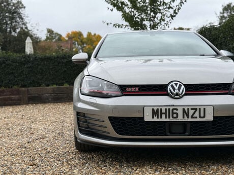 Volkswagen Golf 2.0 Golf GTi Performance Semi-Auto 3dr 9
