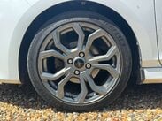 Ford Fiesta 1.0T EcoBoost ST-Line Euro 6 (s/s) 3dr 30