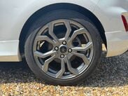 Ford Fiesta 1.0T EcoBoost ST-Line Euro 6 (s/s) 3dr 31