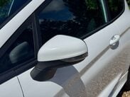 Ford Fiesta 1.0T EcoBoost ST-Line Euro 6 (s/s) 3dr 32