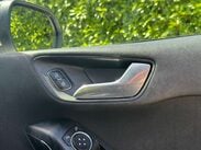 Ford Fiesta 1.0T EcoBoost ST-Line Euro 6 (s/s) 3dr 26