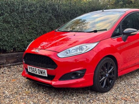 Ford Fiesta 1.0 Fiesta Zetec S Red Edition 3dr 6
