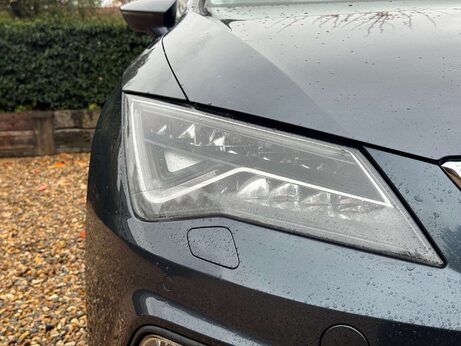 SEAT Leon 1.5 Leon FR Sport TSI Evo 5dr 1