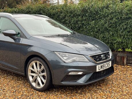 SEAT Leon 1.5 Leon FR Sport TSI Evo 5dr 4
