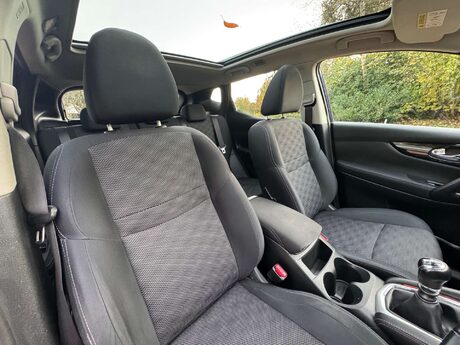 Nissan Qashqai 1.2 Qashqai N-Tec+ DiG-T 5dr 18