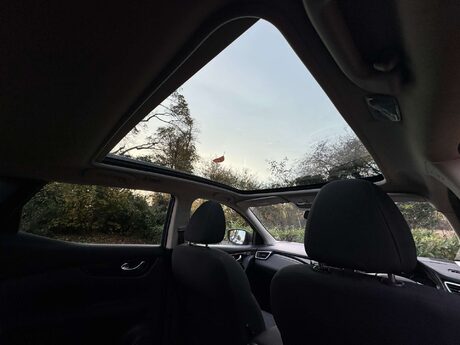 Nissan Qashqai 1.2 Qashqai N-Tec+ DiG-T 5dr 35