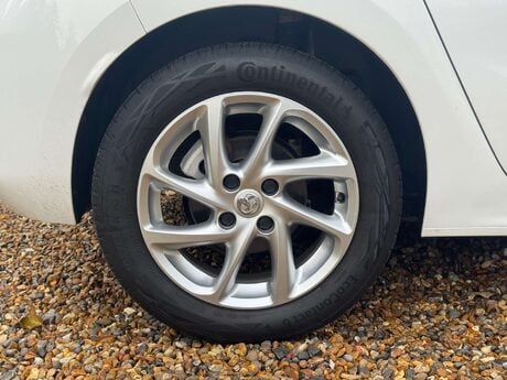 Vauxhall Corsa 1.2 Corsa SRi Nav T 5dr 30