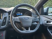Ford Focus 1.0 Focus ST-Line 5dr 38