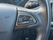 Ford Focus 1.0 Focus ST-Line 5dr 27