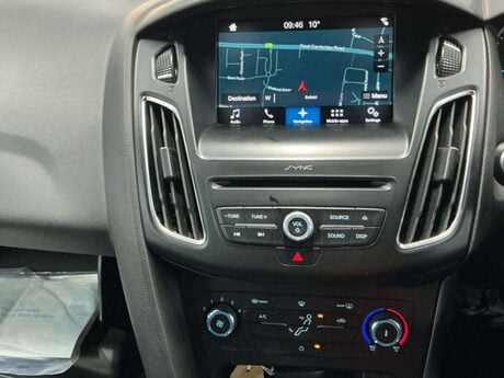 Ford Focus 1.0 Focus ST-Line 5dr 15