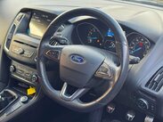 Ford Focus 1.0 Focus ST-Line 5dr 39