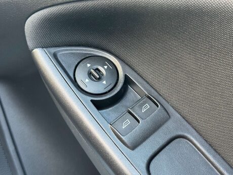 Ford Focus 1.0 Focus ST-Line 5dr 30