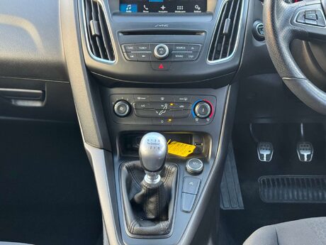 Ford Focus 1.0 Focus ST-Line 5dr 13