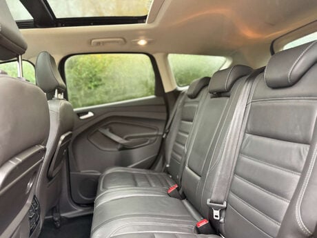 Ford Kuga 1.5 Kuga Titanium X 4x4 Auto 4WD 5dr 25