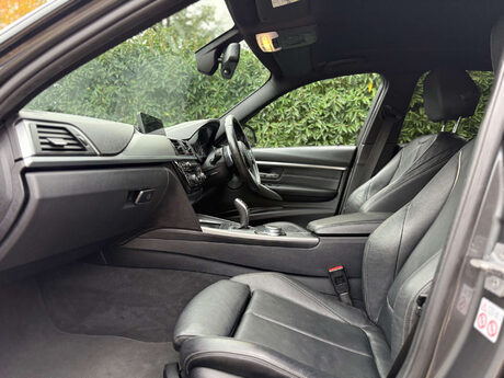 BMW 3 Series 3.0 335d xDrive M Sport Shadow Edition Auto 4WD 4dr 37