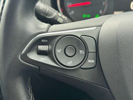 Vauxhall Grandland X 1.2 Grandland X Sport Nav T S/S Auto 5dr 35