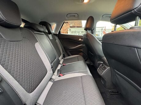 Vauxhall Grandland X 1.2 Grandland X Sport Nav T S/S Auto 5dr 22