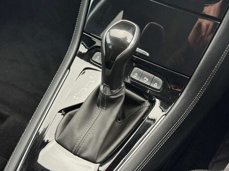 Vauxhall Grandland X 1.2 Grandland X Sport Nav T S/S Auto 5dr 37