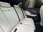 Jaguar F-Pace 3.0 F-Pace V6 First Edition AWD D Auto 4WD 5dr 1