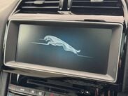 Jaguar F-Pace 3.0 F-Pace V6 First Edition AWD D Auto 4WD 5dr 27