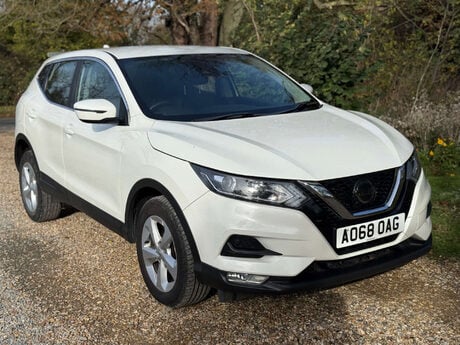 Nissan Qashqai 1.5 Qashqai Acenta Premium dCi 5dr 37
