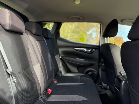 Nissan Qashqai 1.5 Qashqai Acenta Premium dCi 5dr 38