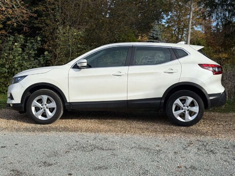Nissan Qashqai 1.5 Qashqai Acenta Premium dCi 5dr 13