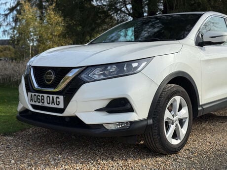Nissan Qashqai 1.5 Qashqai Acenta Premium dCi 5dr 19