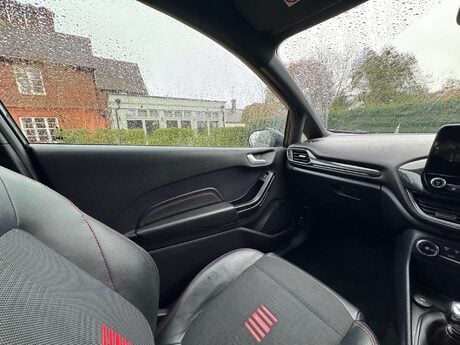 Ford Fiesta 1.0 Fiesta ST-Line X Edition T MHEV 3dr 33