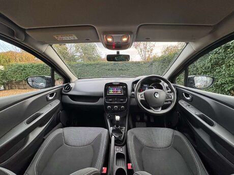 Renault Clio 1.5 Clio Iconic dCi 5dr 21