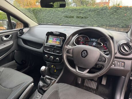 Renault Clio 1.5 Clio Iconic dCi 5dr 38