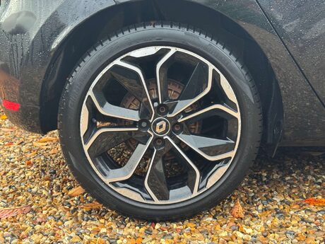 Renault Clio 1.5 Clio Iconic dCi 5dr 35