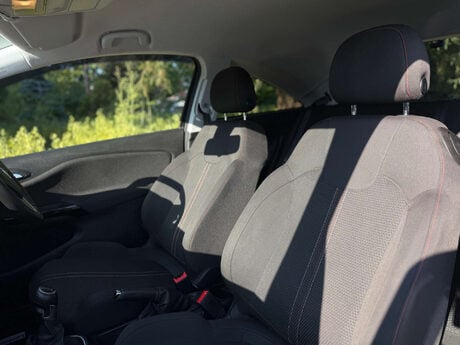 Vauxhall Corsa 1.4 Corsa Griffin 3dr 28