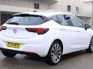 Vauxhall Astra 1.5 Astra Griffin Edition TD Auto 5dr 4