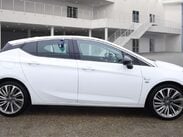 Vauxhall Astra 1.5 Astra Griffin Edition TD Auto 5dr 5