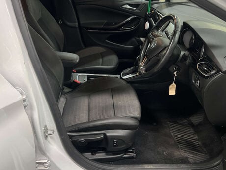 Vauxhall Astra 1.5 Astra Griffin Edition TD Auto 5dr 8