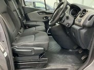 Renault Trafic 1.6 Trafic SL27 Sport Nav dCi 8
