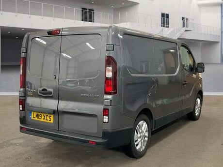 Renault Trafic 1.6 Trafic SL27 Sport Nav dCi 4