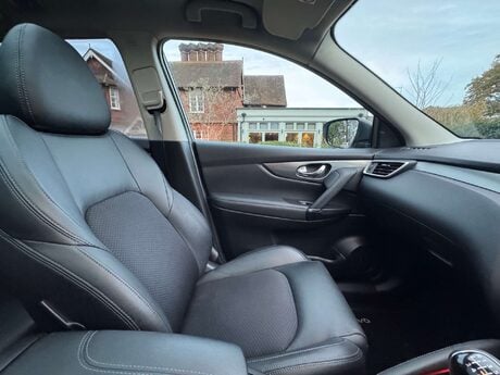 Nissan Qashqai 1.2 Qashqai Tekna DiG-T 5dr 36