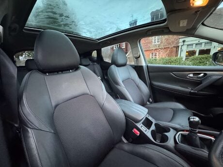 Nissan Qashqai 1.2 Qashqai Tekna DiG-T 5dr 35