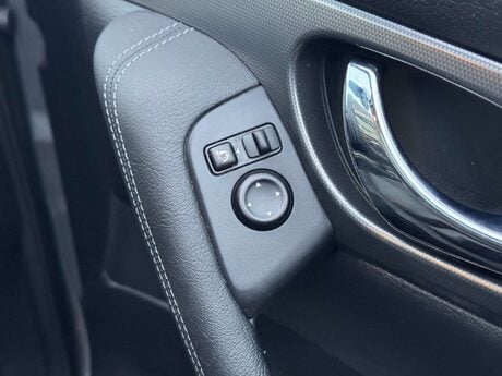 Nissan Qashqai 1.2 Qashqai Tekna DiG-T 5dr 32