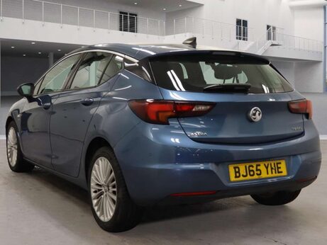 Vauxhall Astra 1.4 Astra Elite Nav T 5dr 2