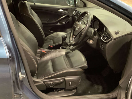 Vauxhall Astra 1.4 Astra Elite Nav T 5dr 8