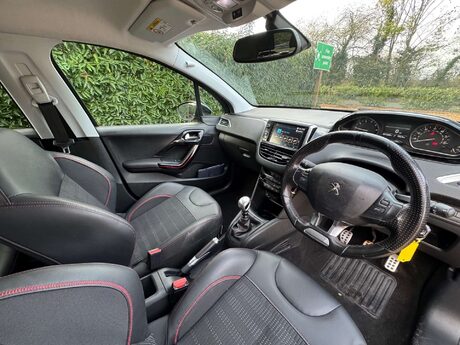 Peugeot 208 1.2 208 GT Line S/S 5dr 19