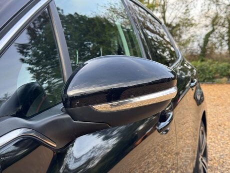 Peugeot 208 1.2 208 GT Line S/S 5dr 29