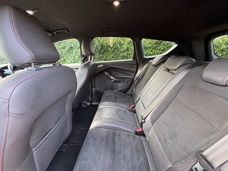 Ford Kuga 1.5 Kuga ST-Line 5dr 39