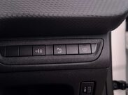 Peugeot 208 1.2 208 Signature PureTech S/S 5dr 19